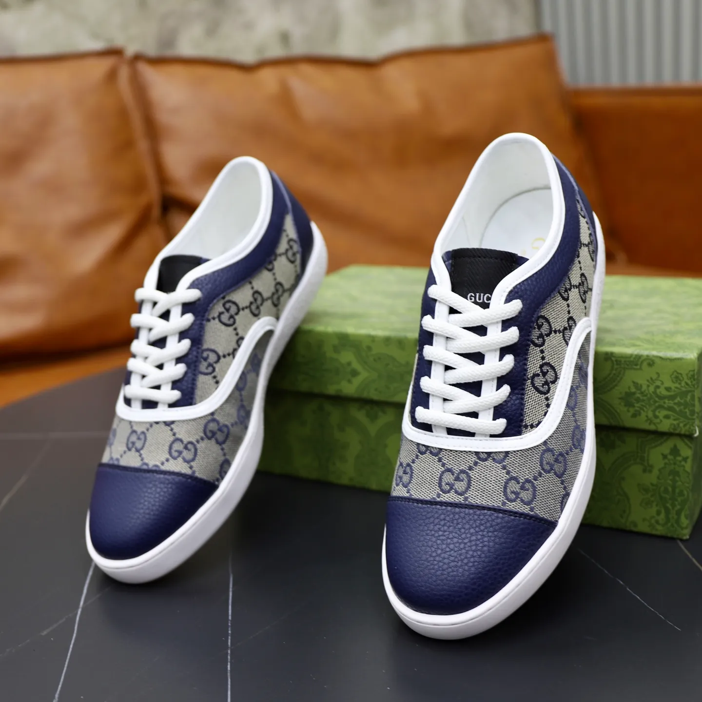 Men's shoes: 400💰🙅‍♂️🙅‍♂️🙅‍♂️ Brand: GUCCI Standard code: 38-44 Grade: Same as the official website Material: Original leather splicing Comfortable sheepskin lining Lightweight wear-resistant outsole Style category: Men's fashionable casual shoes Running sneakers Distinguished luxury brand elements Top luxury Color: Actual picture color
